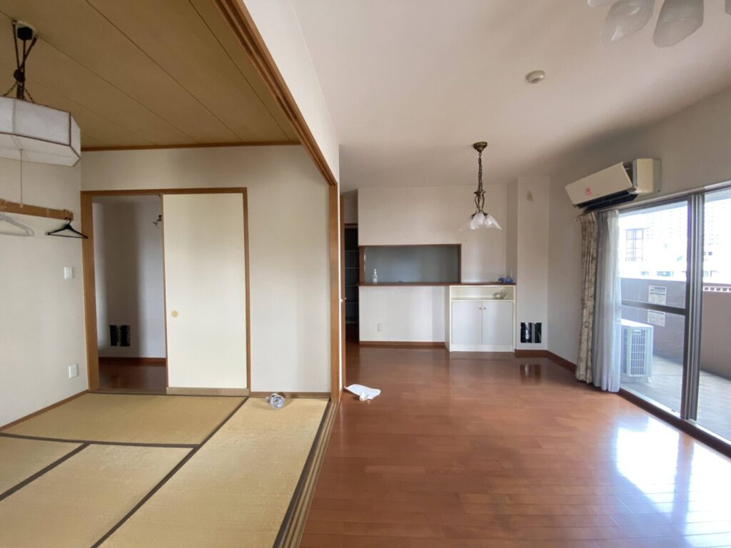 施工前のリビング