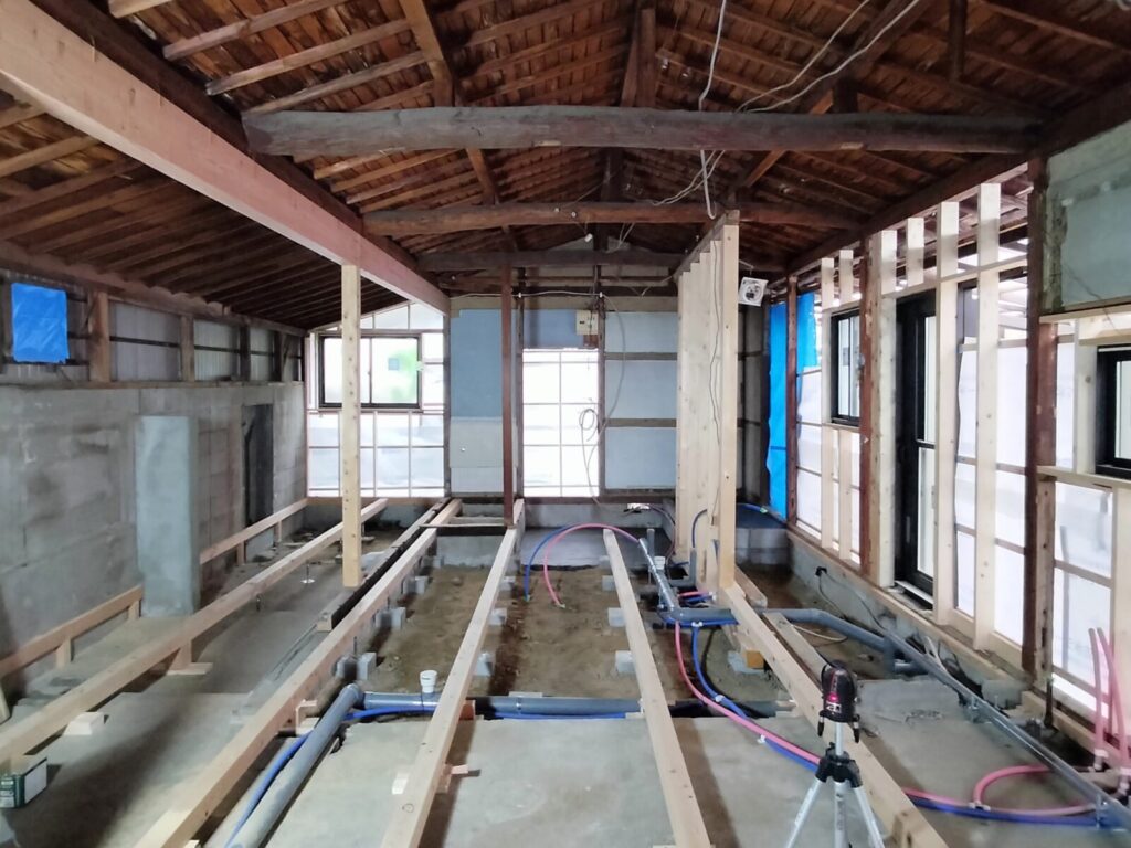 設備工事　給排水移設