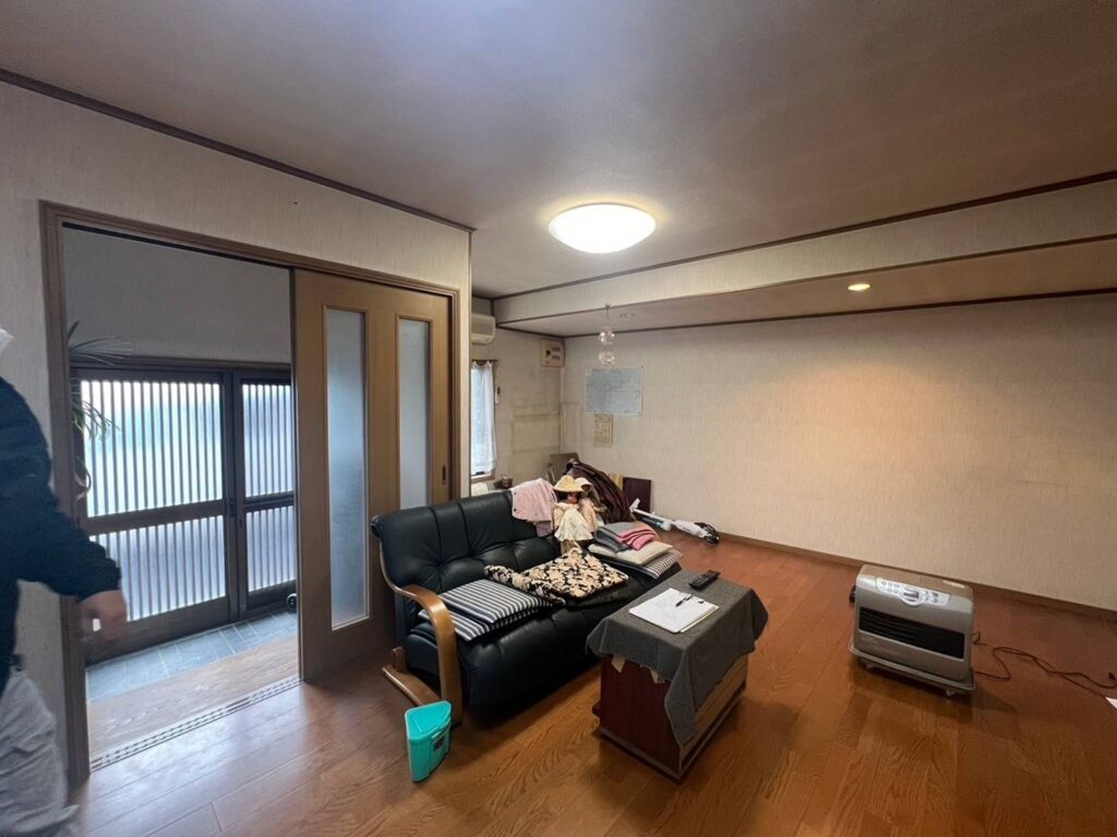 施工前のリビング